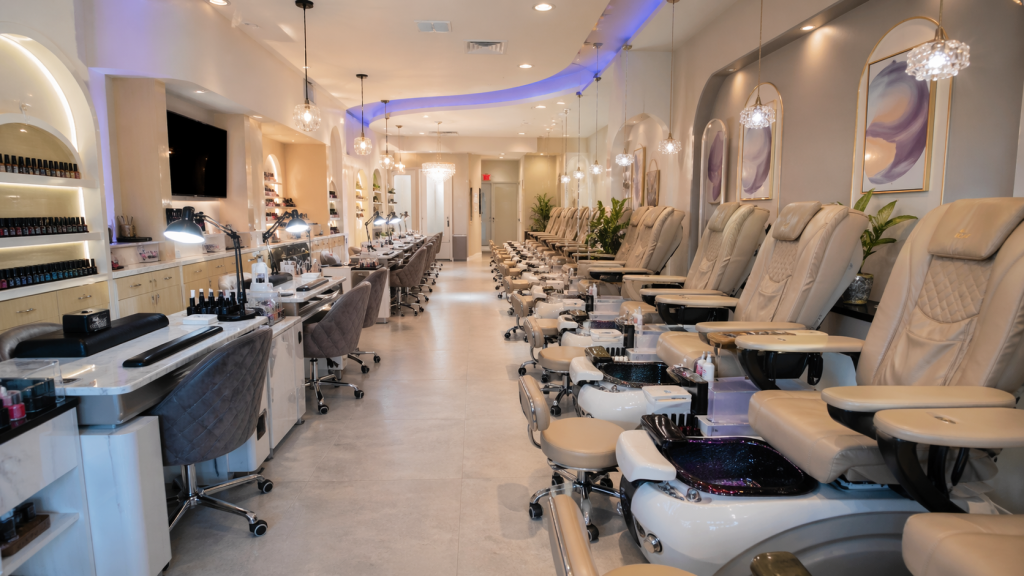 Best 10 nail salon near Birmingham AL